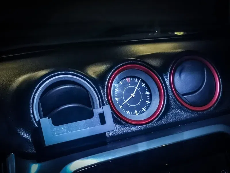 Giá đỡ smartphone cho xe Suzuki Vitara - Image 1