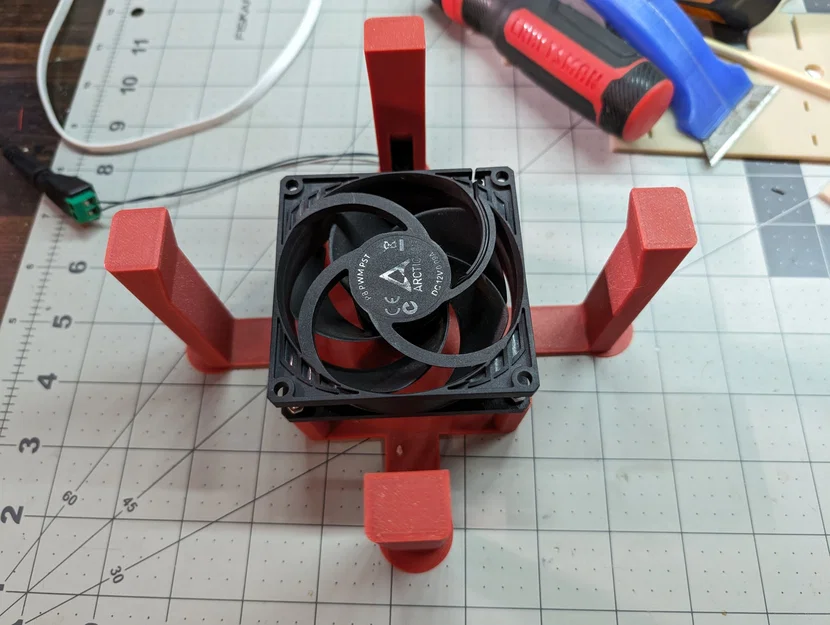 Giá đỡ bản in với quạt làm mát cho máy in 3D - Image 3