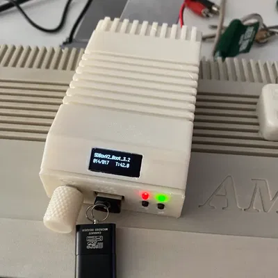 Vỏ ngoài Gotek Mini theo phong cách Amiga