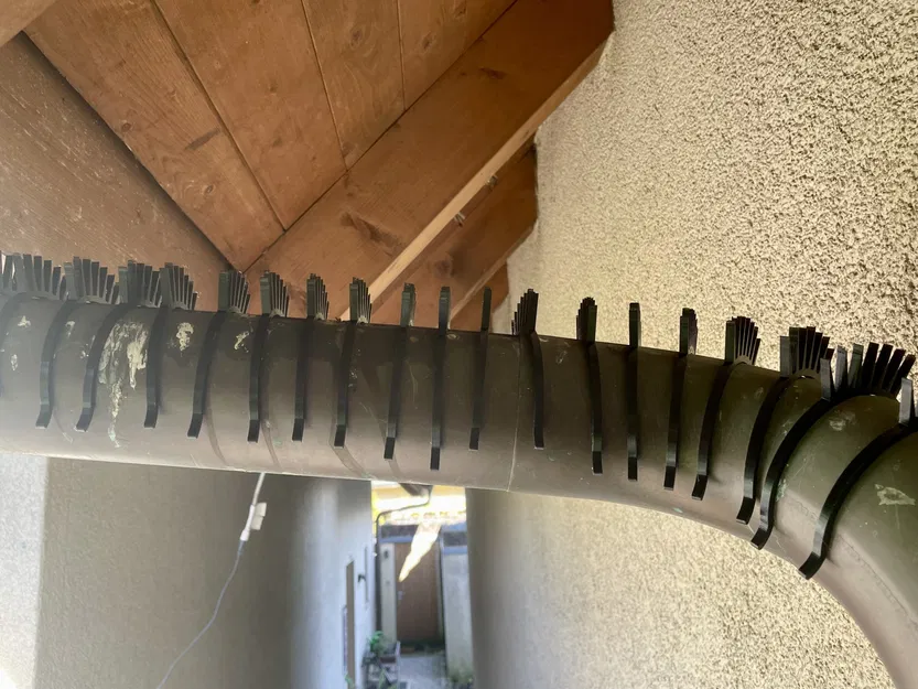 Gai chống chim bồ câu cho ống thoát nước - Image 3