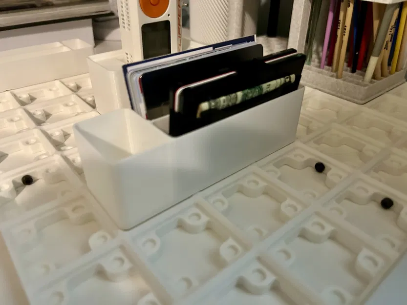 Ví đựng tiền và thẻ tín dụng Gridfinity 1x3x6 - Image 1