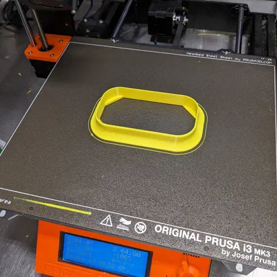 Giá đỡ ổn định cho hộp SPAM với hai phiên bản