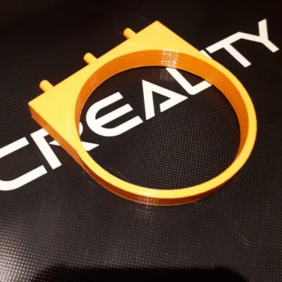 Giá đỡ bút từ cốc nhựa trẻ em Ikea