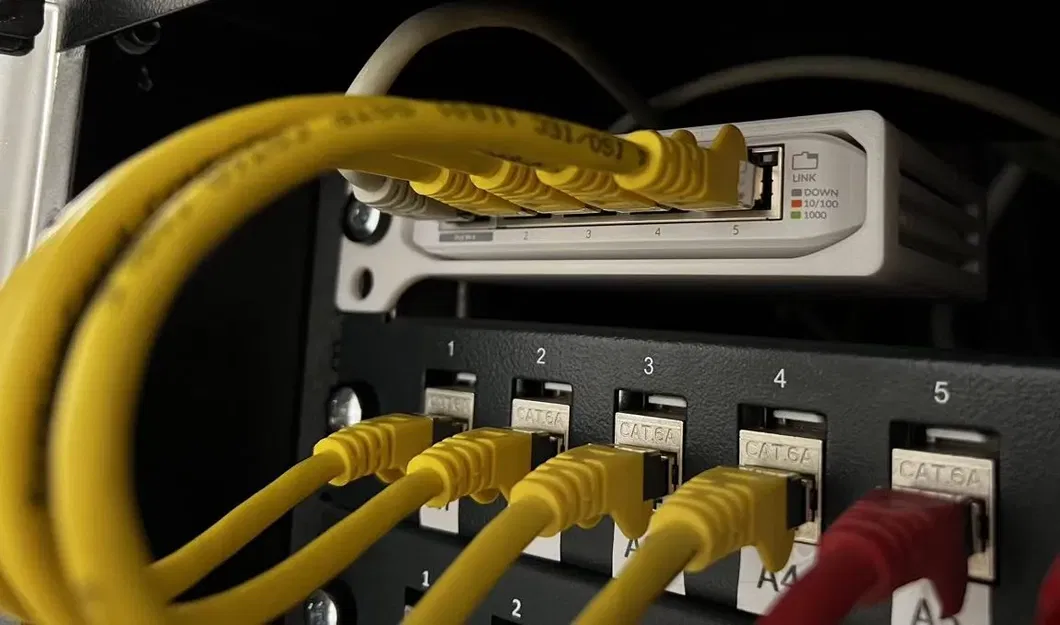 Giá đỡ lắp đặt switch Unifi USW flex mini trong rack - Image 1