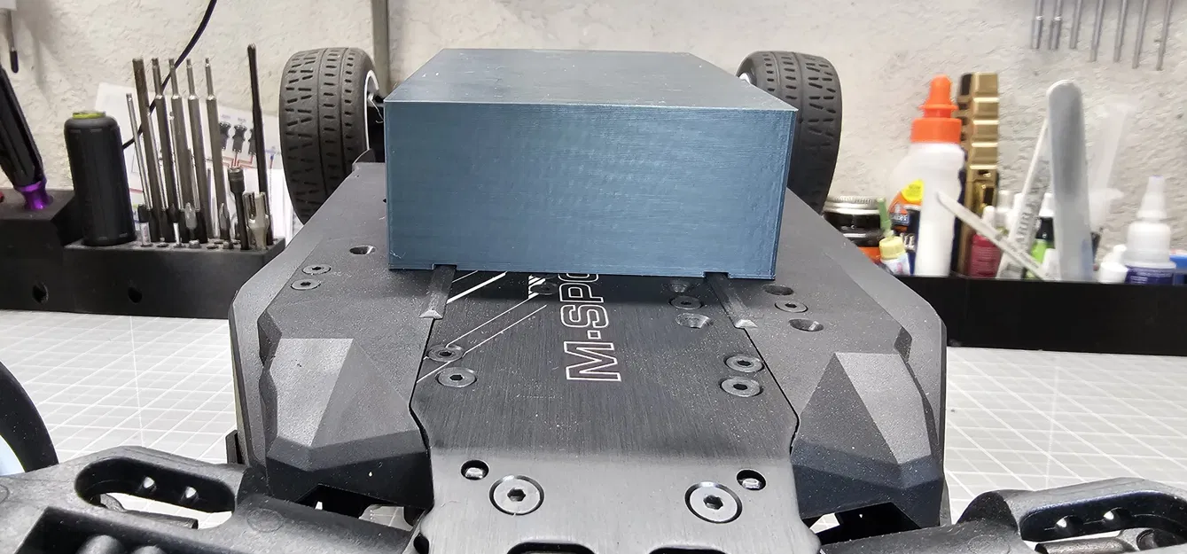 Giá đỡ xe đua Cen Racing Ford Puma Rally Car - Image 2