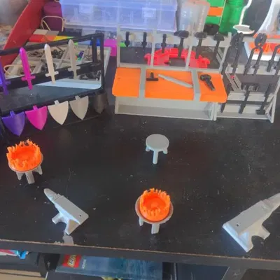 Bộ đồ chơi thợ rèn Mini 13 với bàn làm việc và công cụ