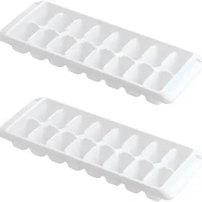 Khay làm đá hình khối với 14 viên đá mỗi khay