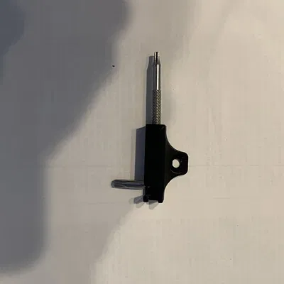 Giá đỡ vít m5 cho chai nước gắn trên xe đạp