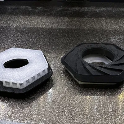 Nắp bơm hình iris CoolerMaster Atmos