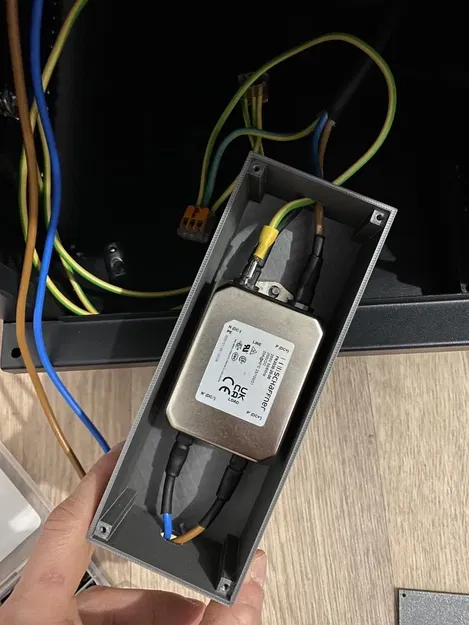 Bộ lọc EMI Schaffner 20A trong hộp bảo vệ - Image 1