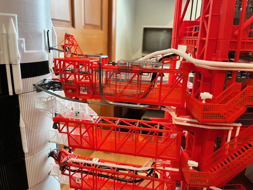 Cánh tay xoay Apollo LUT số 4 cho tháp umbilical - Image 1