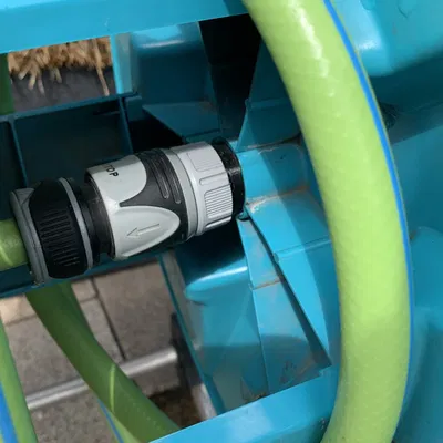 Sửa chữa trục nối ống nước cho xe đẩy Gardena