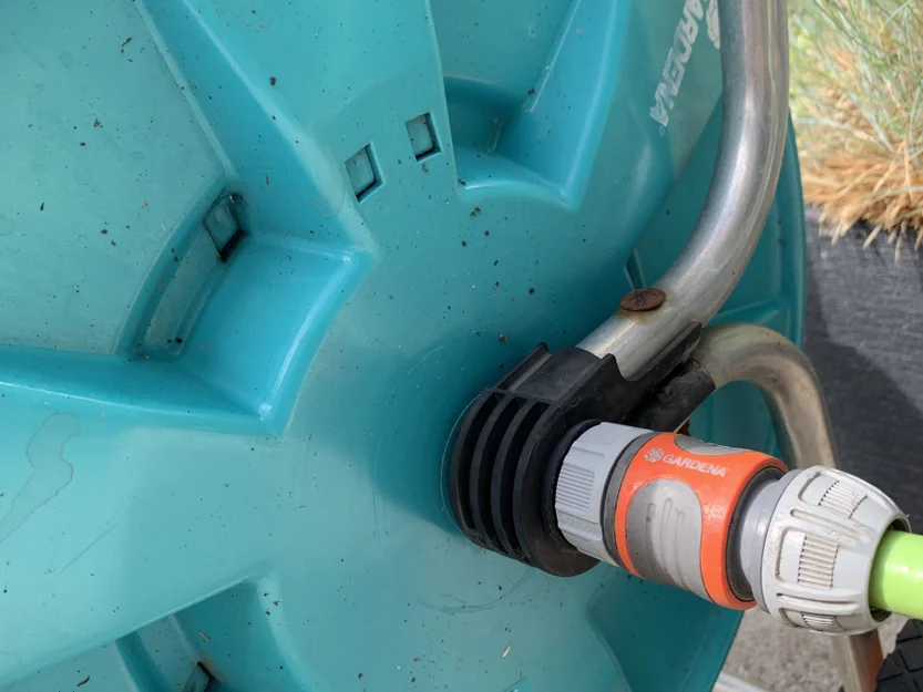 Sửa chữa trục nối ống nước cho xe đẩy Gardena - Image 4