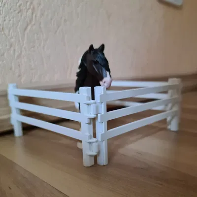 Cổng phụ tùng cho câu lạc bộ ngựa Schleich