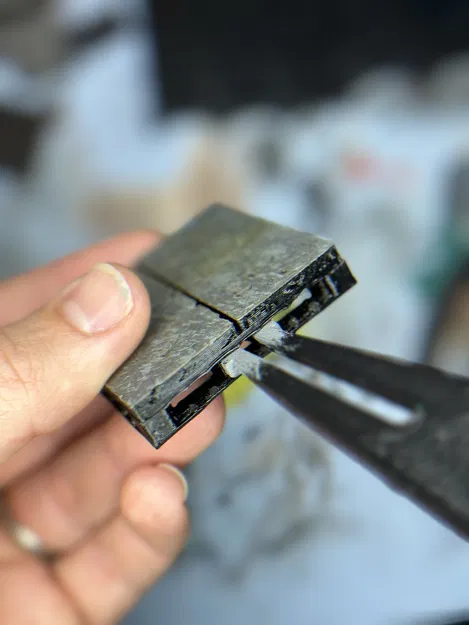 Công cụ hỗ trợ sơn cho gạch ngục OpenLock - Image 1