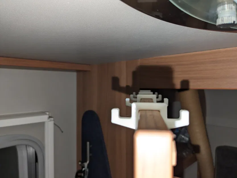 Móc treo cửa mạnh mẽ cho xe caravan - Image 2