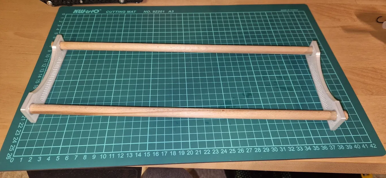 Giá đỡ cuộn đơn giản để đặt trên kệ hoặc trong hộp - Image 4