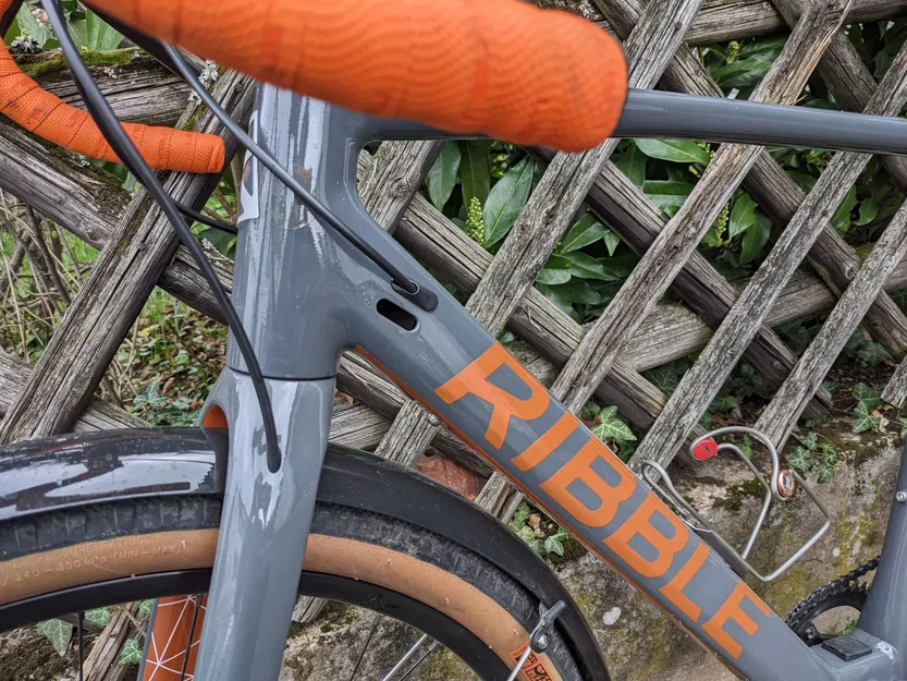 Nắp chặn lỗ cáp khung xe đạp (8mm x 24mm; có thể điều chỉnh... - Image 2