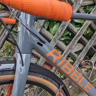 Nắp chặn lỗ cáp khung xe đạp (8mm x 24mm; có thể điều chỉnh...