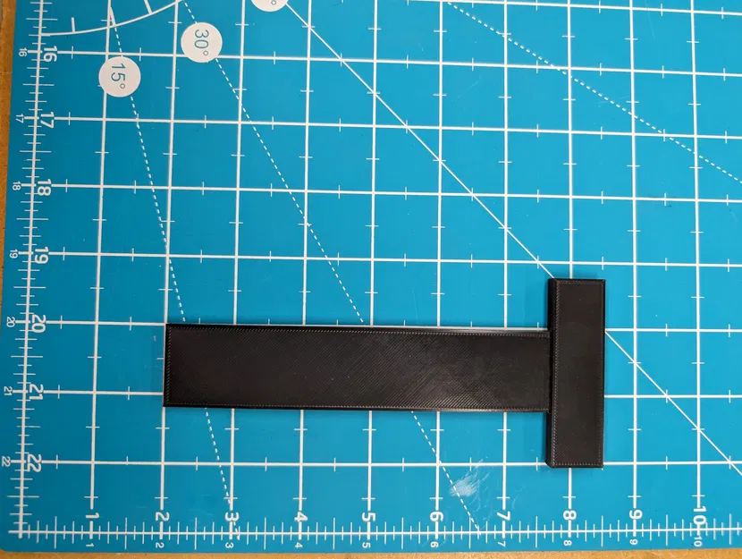 Thước kẻ 'T' nhỏ cho dự án cắt thẳng - Image 1