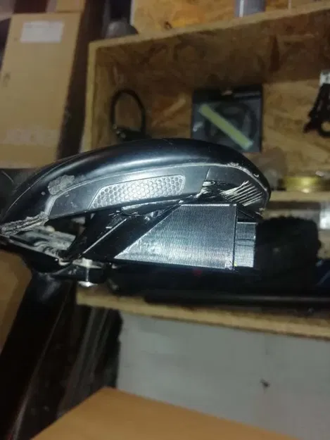 Công cụ đa năng gắn dưới yên xe Specialized - Image 3