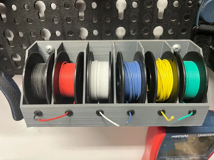 Giá đỡ cuộn dây điện treo tường - Image 1