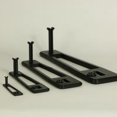 Giá đỡ trưng bày cho súng Nerf cơ chế linh hoạt của Mark Rober