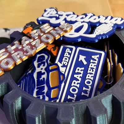 Móc chìa khóa 3D độc đáo cho bữa tiệc máy in 3D 2023