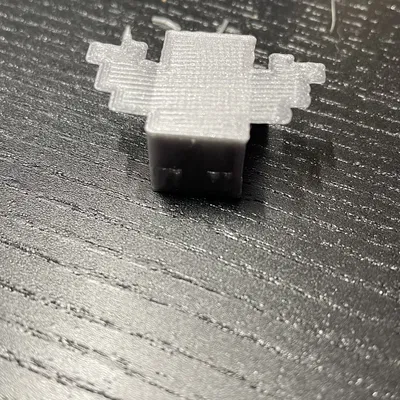 Mô hình ong trong Minecraft với chi tiết sống động