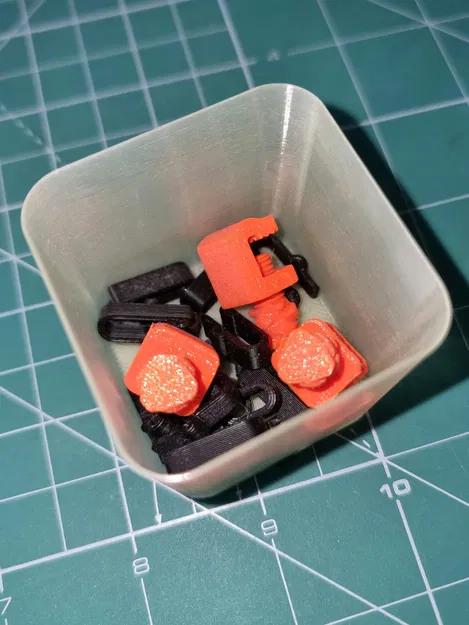 Hộp lọ hoa tối giản kích thước 40x40x50mm - Image 1