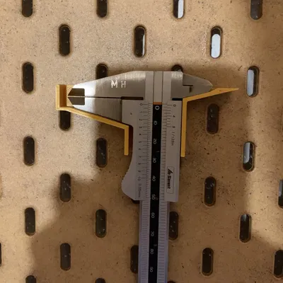 Giá đỡ thước đo Skandis cho kệ tổ chức