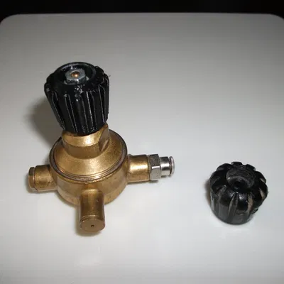 Núm điều chỉnh van gas cho máy hàn di động