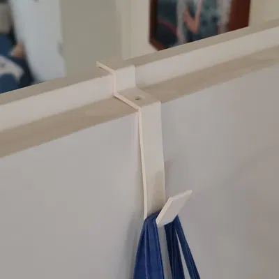 Móc treo cửa đơn giản cho túi giấy siêu thị