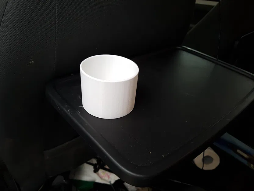 Giá đỡ cốc cho bàn gập trên xe VW Touran - Image 1