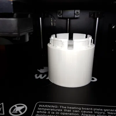 Giá đỡ cốc cho bàn gập trên xe VW Touran