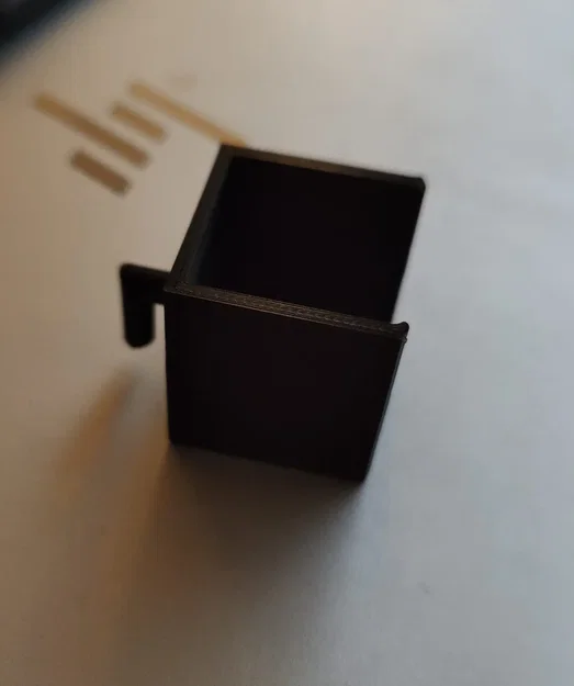 Giá đỡ kiểm tra pin và keo dán IKEA Skadis - Image 3