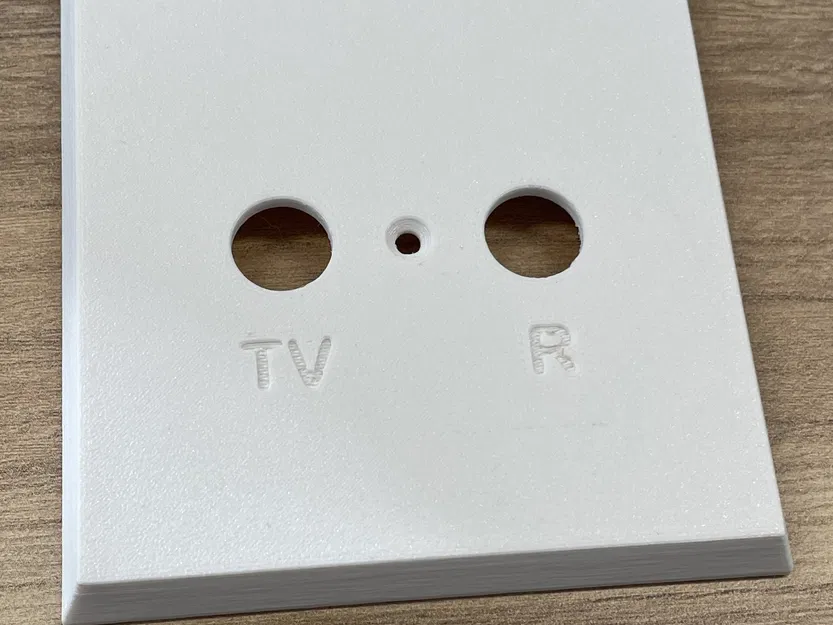 Nắp chụp ổ cắm anten TV+R với khoảng cách chân 30mm và 36mm - Image 1