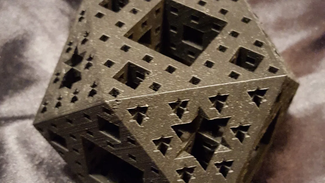 Mô hình hình khối cuboctahedron từ bọt Menger - Image 1