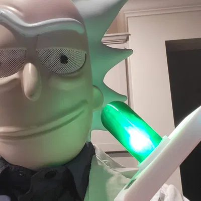 Súng portal của Rick Sanchez với thiết kế có đèn