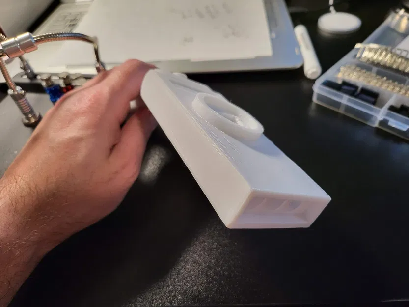 Súng portal của Rick Sanchez với thiết kế có đèn - Image 4