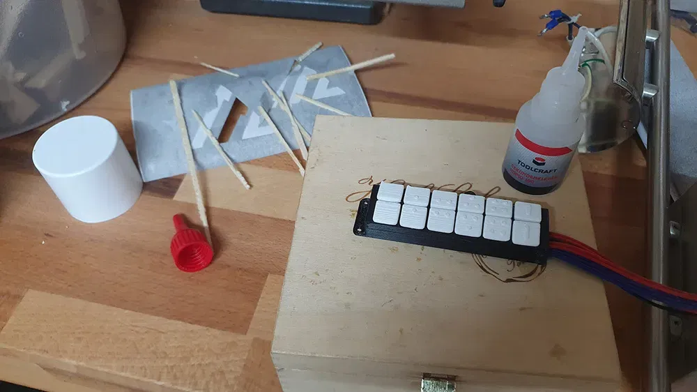 Bộ điều khiển ga với 7 trục và 32 nút bấm - Image 12