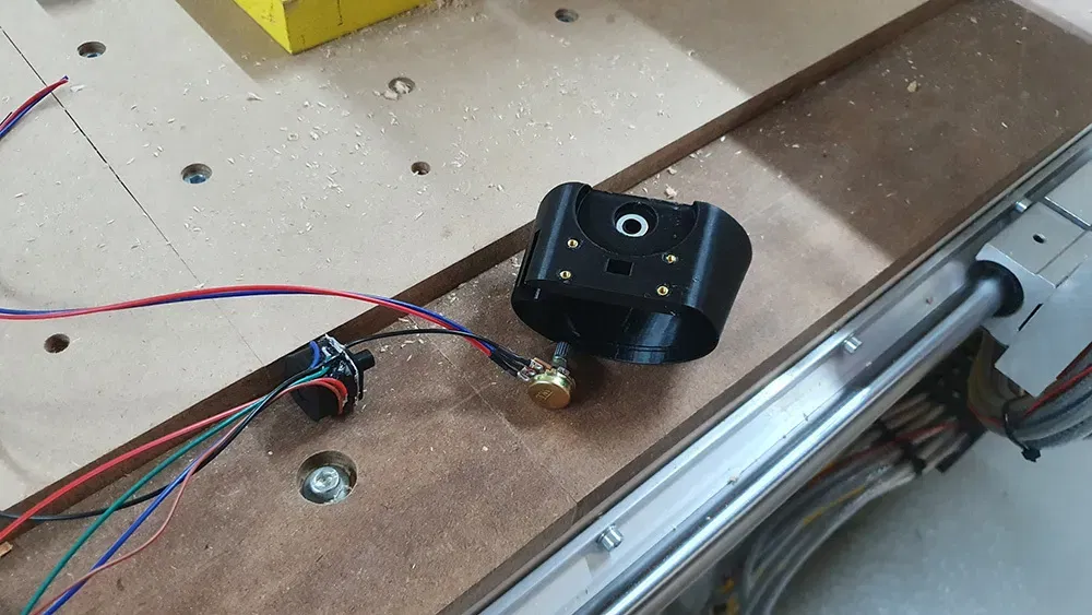 Bộ điều khiển ga với 7 trục và 32 nút bấm - Image 14