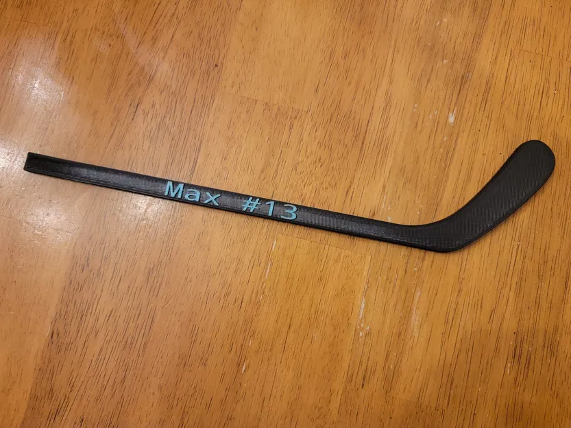 Gậy khúc côn cầu mini in 3D không cần hỗ trợ - Image 1