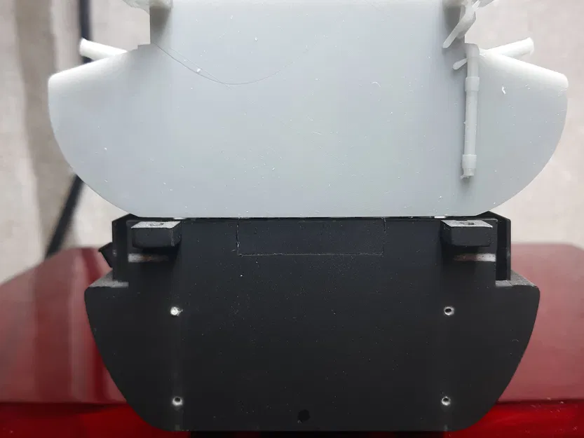 Bình nhiên liệu nâng cấp cho tàu hỏa SD40 USA Trains - Image 2