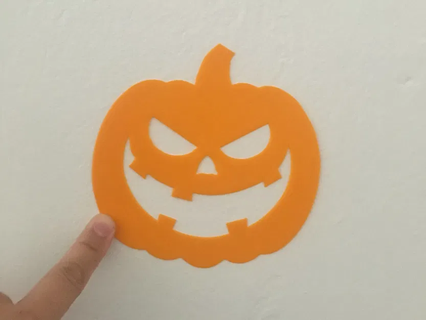 Bảng vẽ hình bí ngô cho trẻ em - Image 1