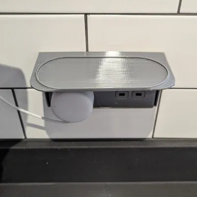 Giá đỡ Google Nest cho ổ cắm 2G tại nơi làm việc