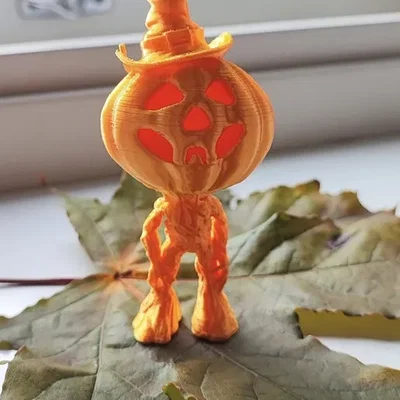 Đèn bí ngô phù thủy cho Halloween
