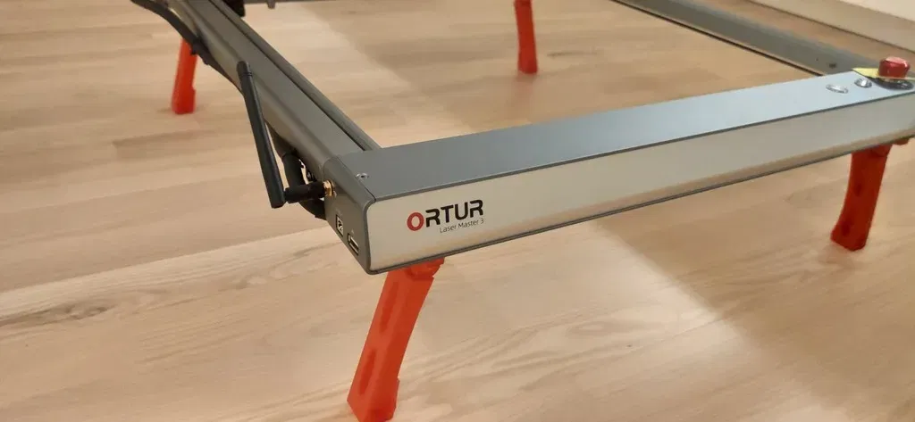 Chân gập Ortur cho Laser Master 3 - Image 1