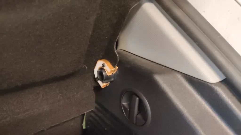 Nắp che hàng hóa Audi A1 cho xe hơi - Image 1