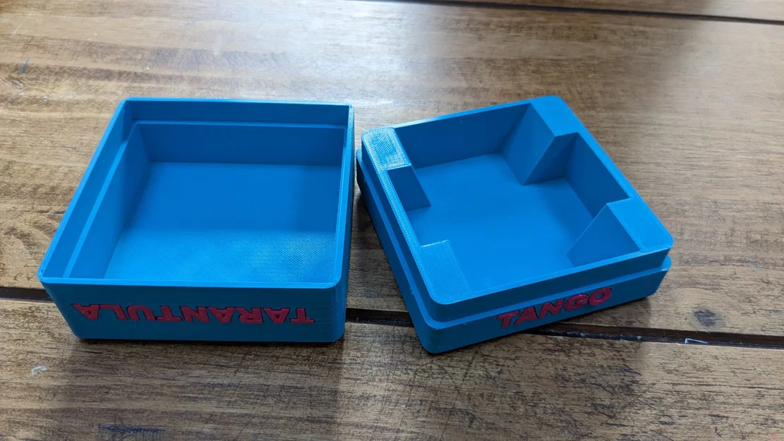 Hộp lưu trữ trò chơi board game Tarantula Tango - Image 1